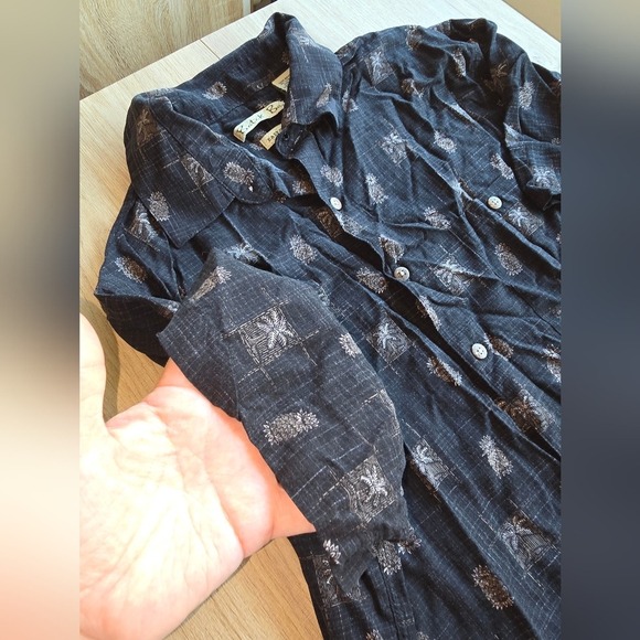 Batik Bay Men's Pineapple Palm Trees Button-Up Shirt XLarge Brown Pattern - Picture 3 of 11